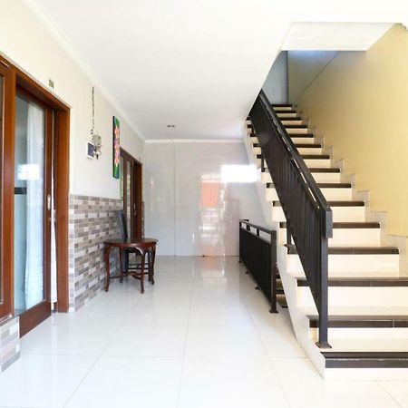 Готель Rena Segara House Kuta Кута Екстер'єр фото