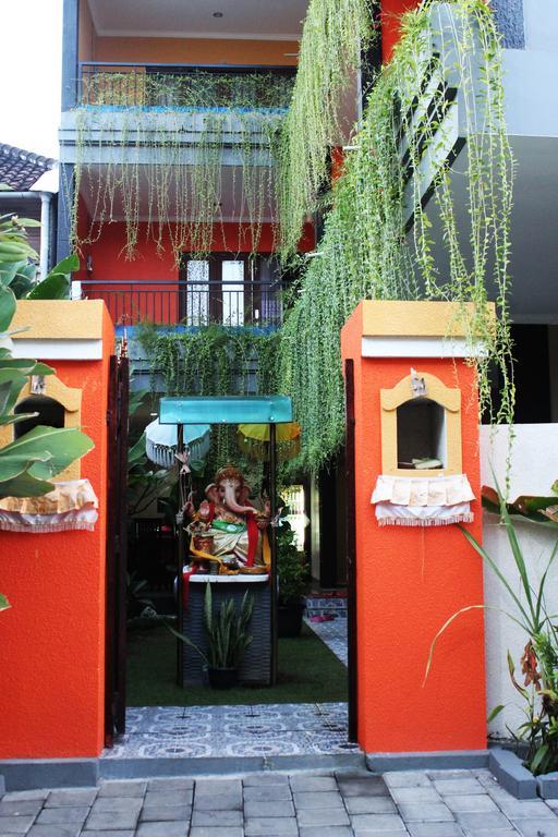 Готель Rena Segara House Kuta Кута Екстер'єр фото