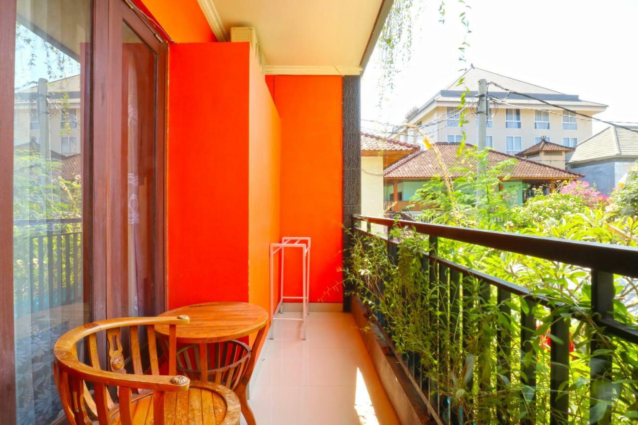 Готель Rena Segara House Kuta Кута Екстер'єр фото